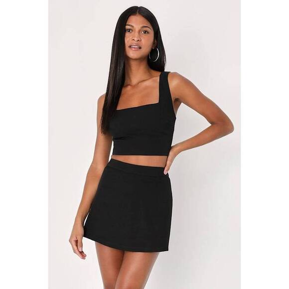Lulus Pants - Lulus Divinely Sunny Black Sleeveless Two-piece Romper - Size XS